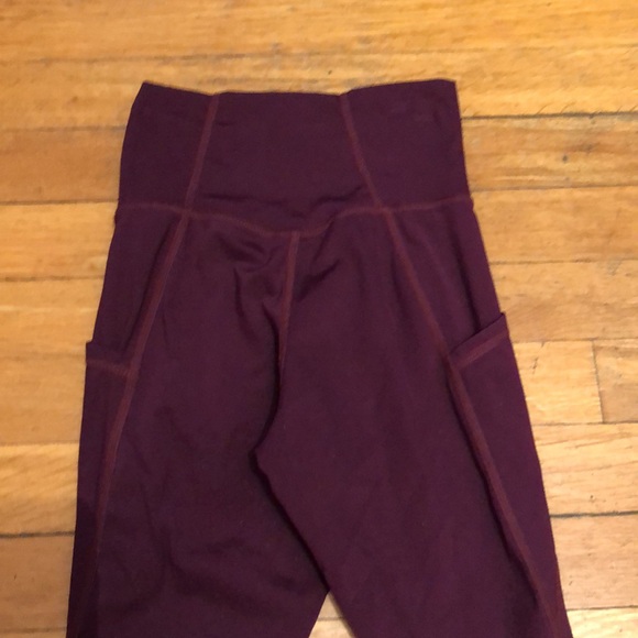 P’tula The Raenell Pocket Leggings in Black Cherry, size Small - Picture 11 of 14